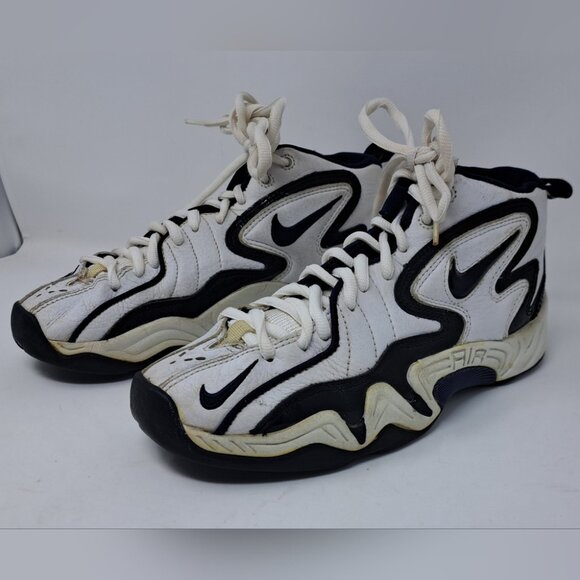Vintage 90s Nike Basketball Shoes Signed Damon Stoudamire Toronto Raptors NBA main image 10